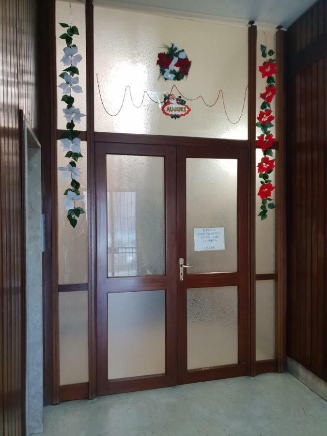 A "Casa Inn-Centro" Monolocale Catania Exterior photo